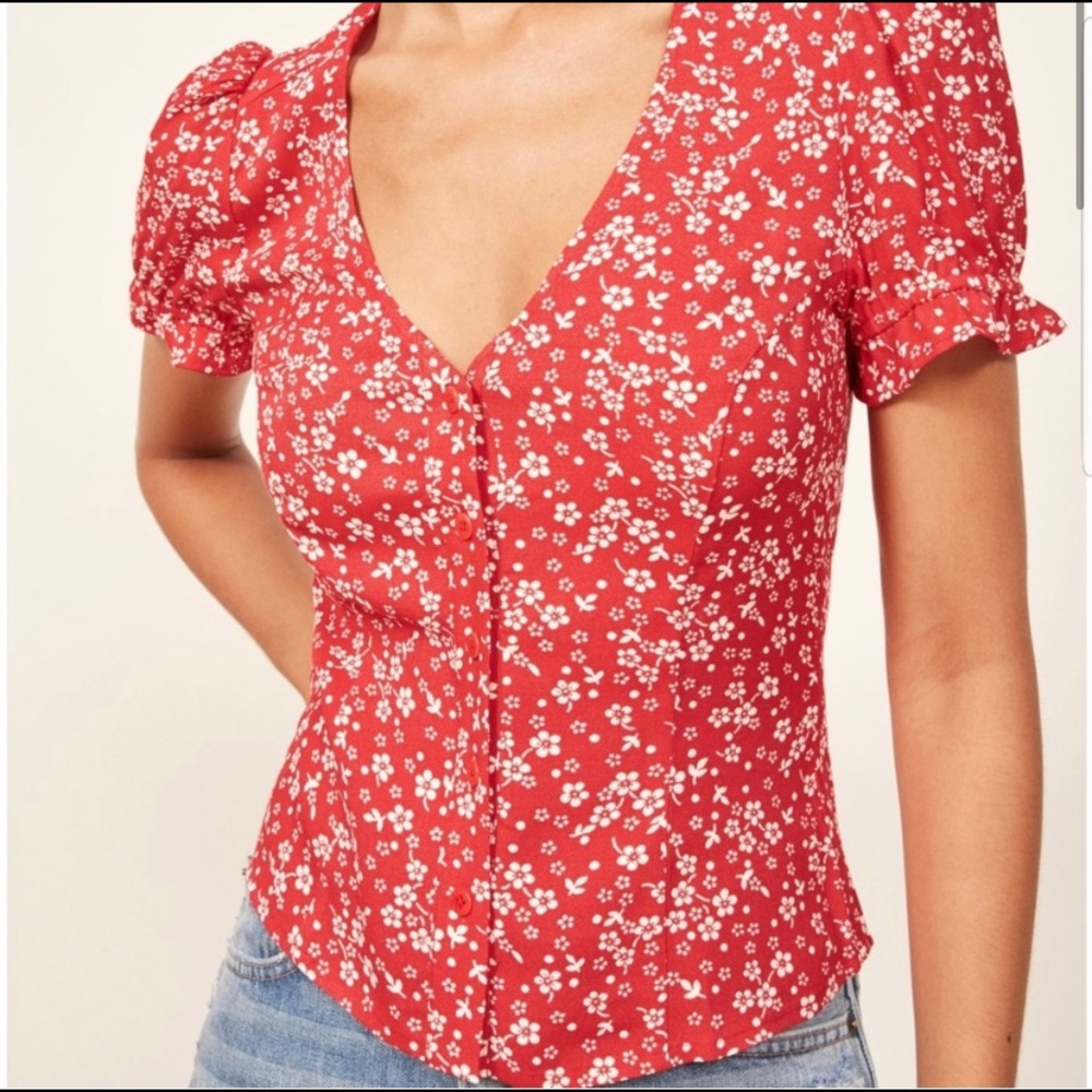 Red floral reformation top